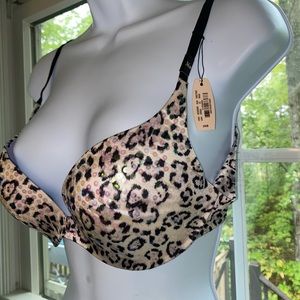 SUPER RARE VS pushup bra 36B